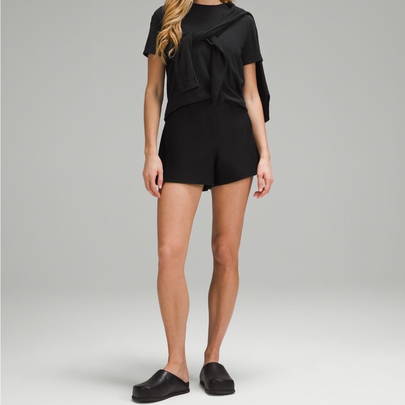 Utilitech Relaxed-Fit High-Rise Short 3.5" Black - Picture 5 of 5